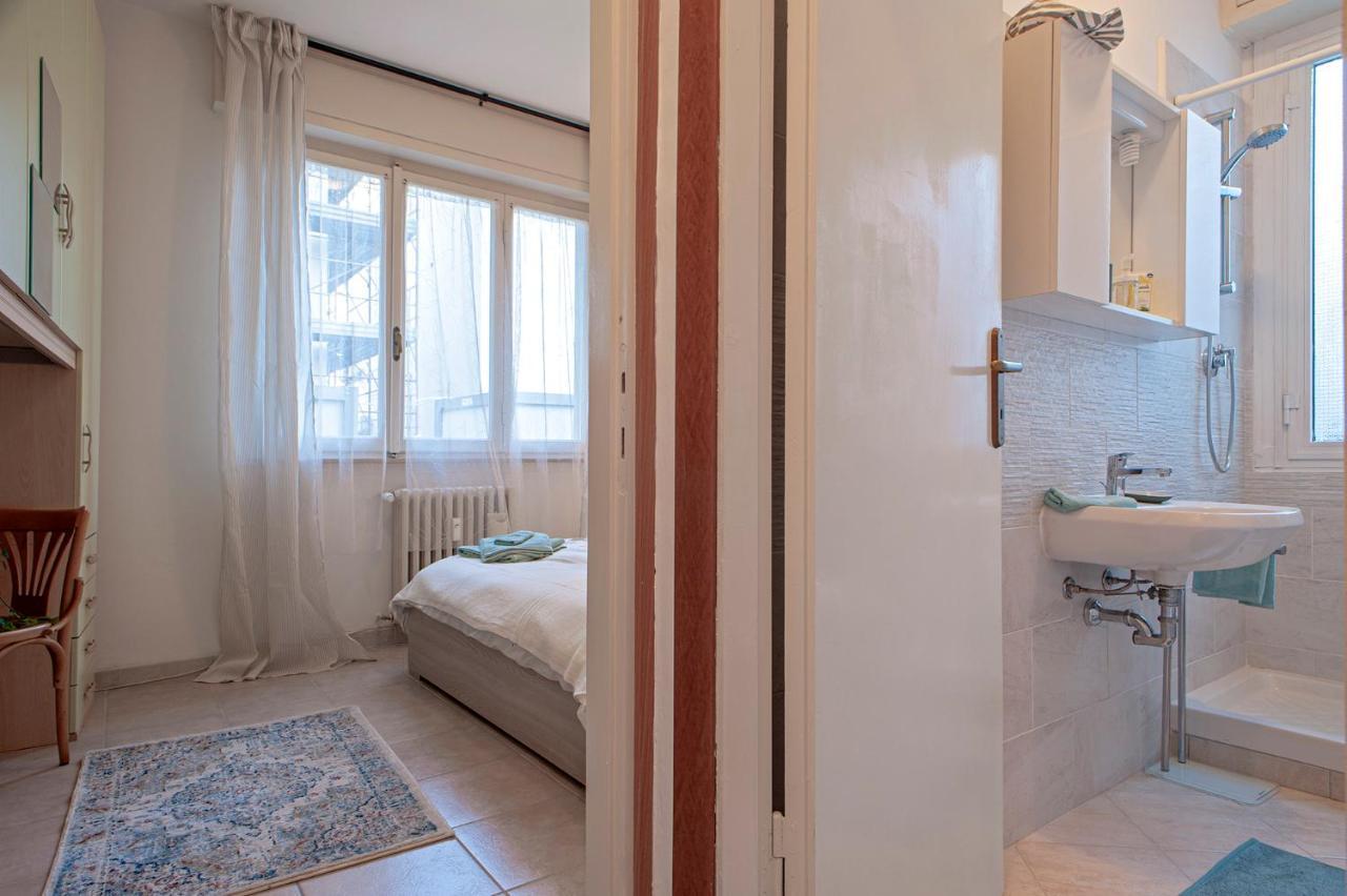 L'Angolo Di Grace Apartment Livorno Exterior foto